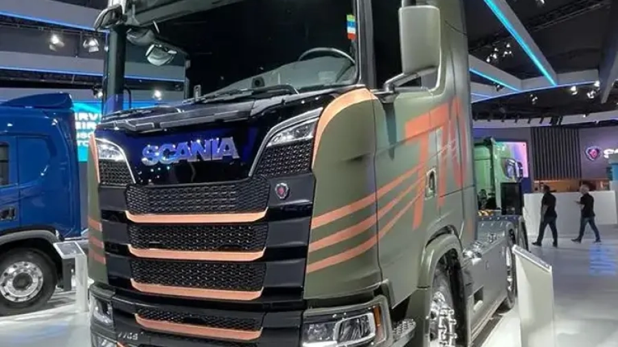 Scania-770S-V8-7.jpeg